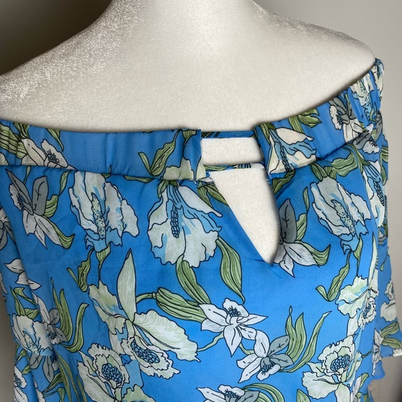 Lulu’s Stay Sweet Light Blue Floral Print Off-the-Shoulder Romper size S - Picture 7 of 10